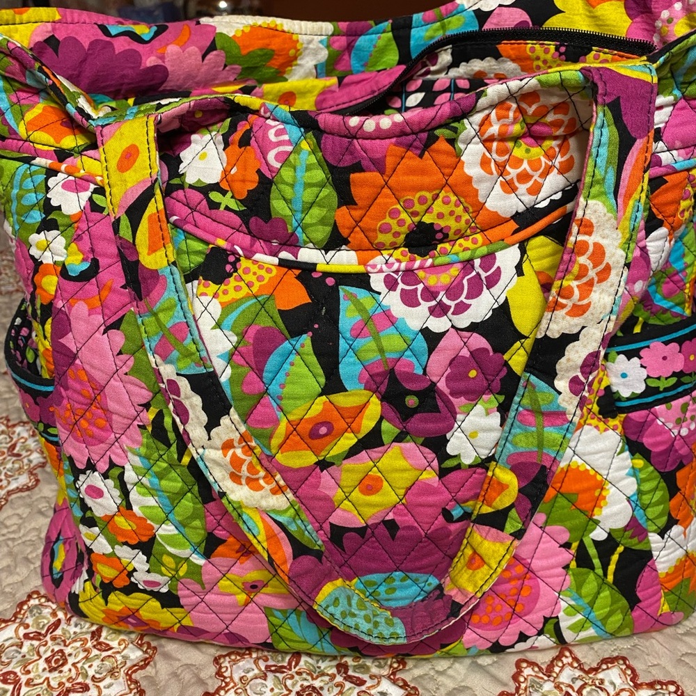 Vera Bradley Pleated Tote- VaVaBloom